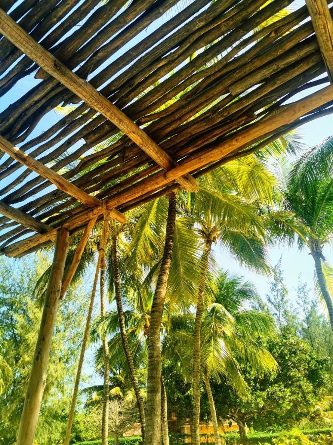 مبيت وإفطار Kinondo Zumzum Beach House المظهر الخارجي الصورة