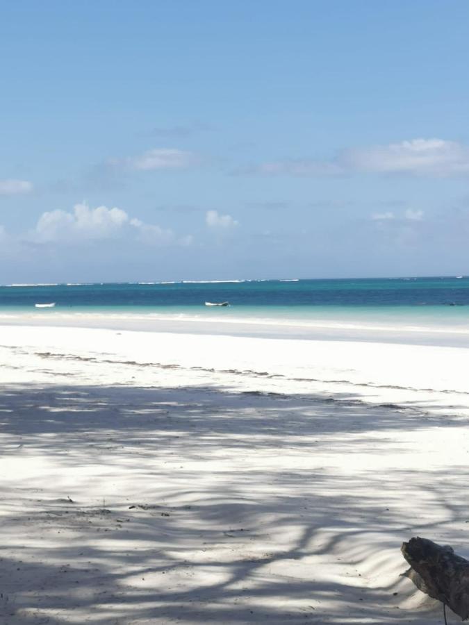 مبيت وإفطار Kinondo Zumzum Beach House المظهر الخارجي الصورة