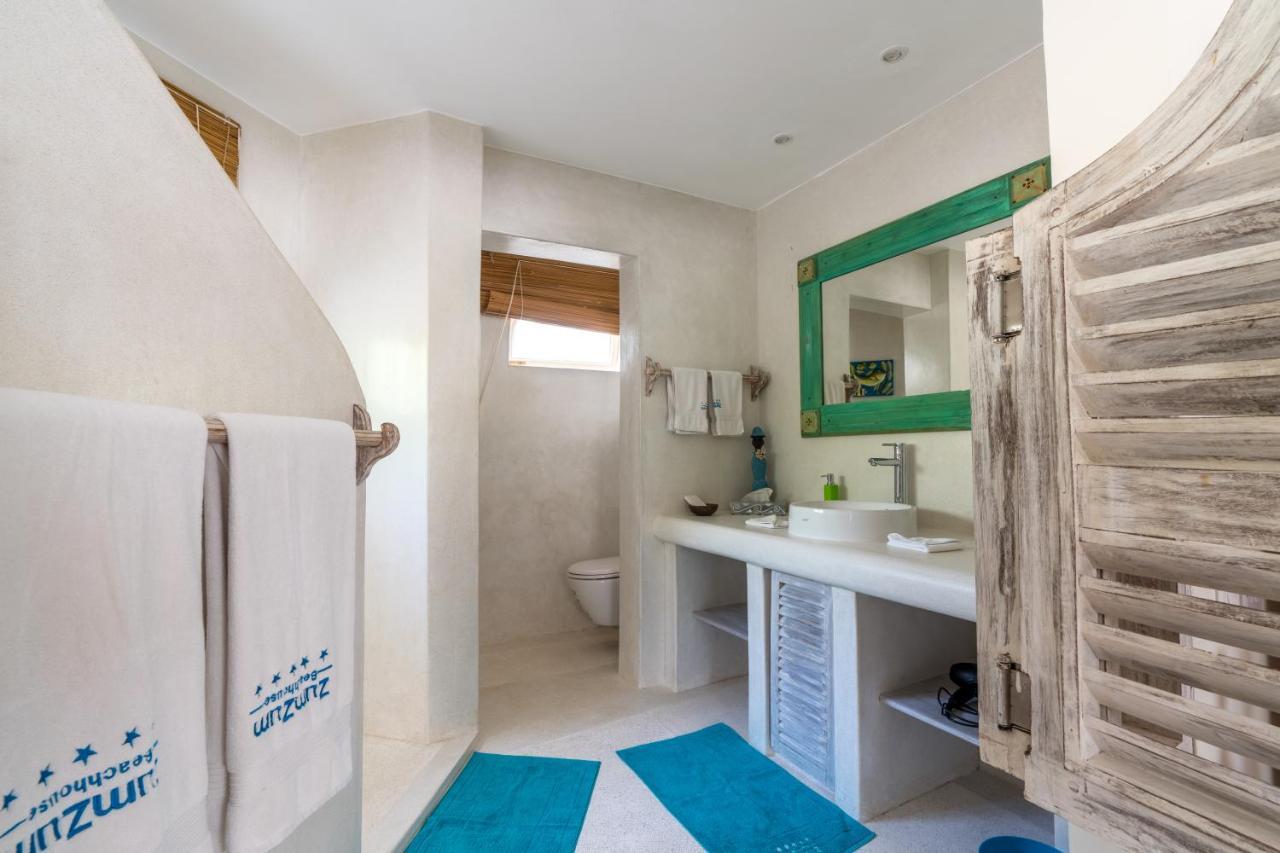 مبيت وإفطار Kinondo Zumzum Beach House المظهر الخارجي الصورة